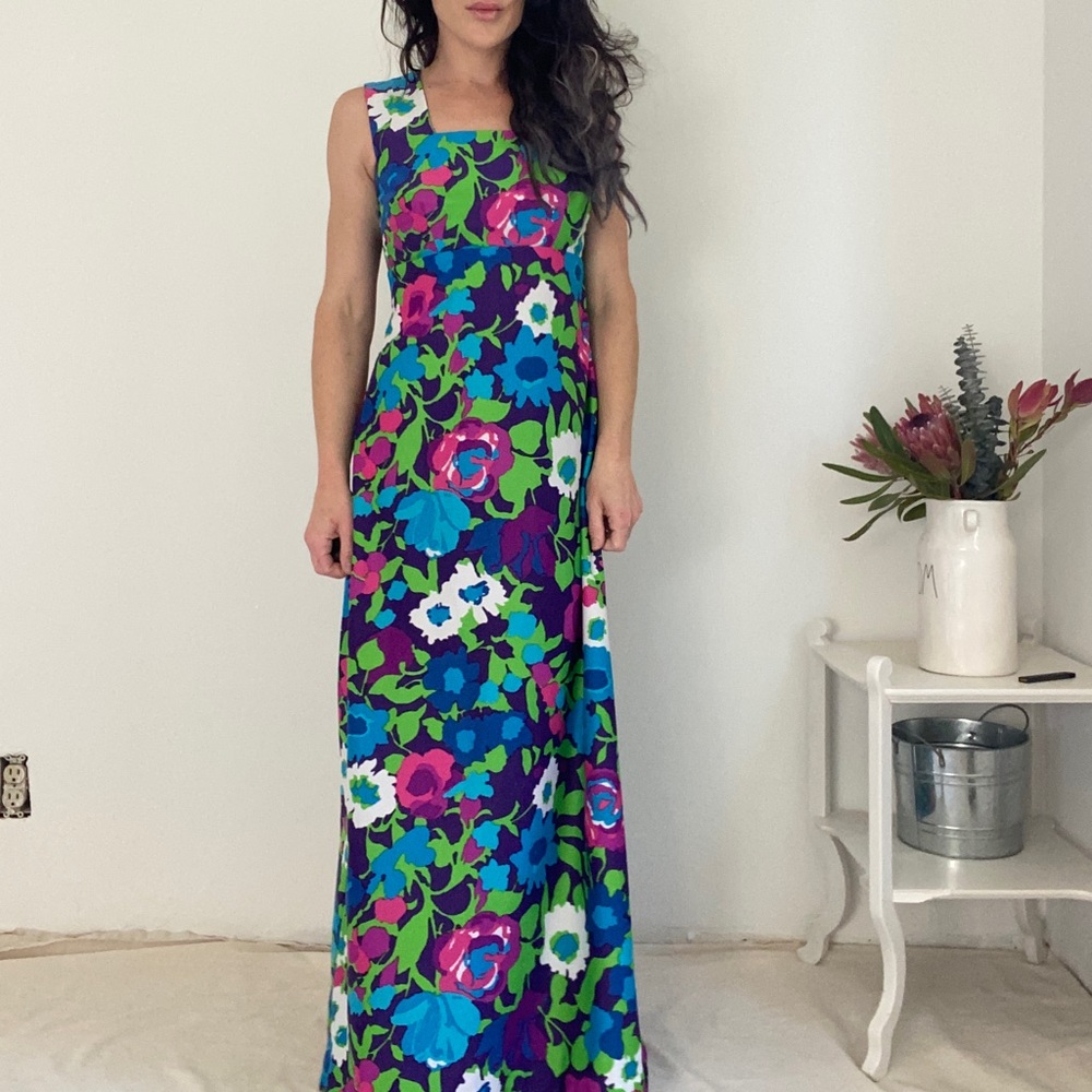 Vintage 1960/70’s Maluna Hawaii Bright Bold Floral Print Maxi Dress Bow Detail
